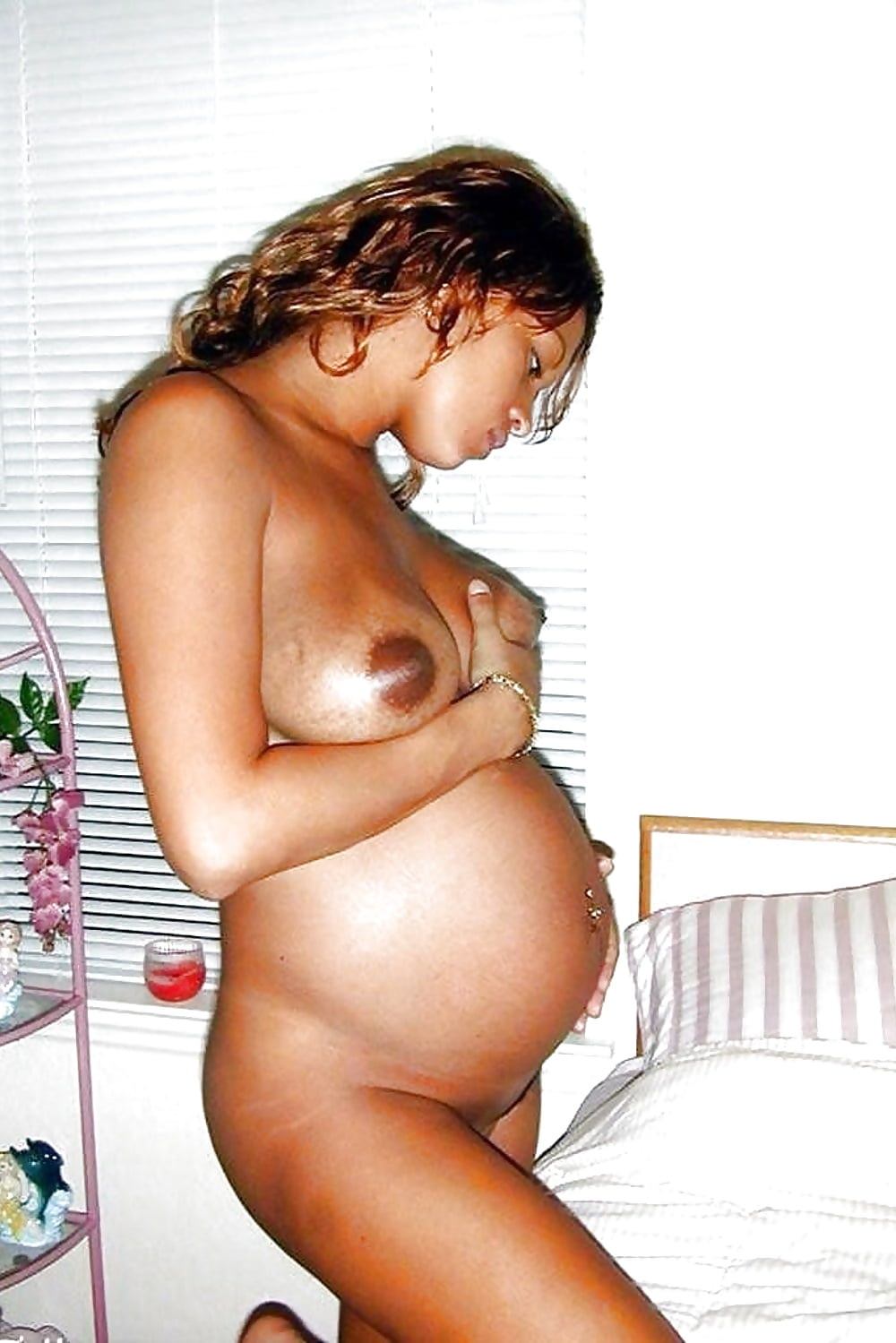 Naked Pregnant Black Girls